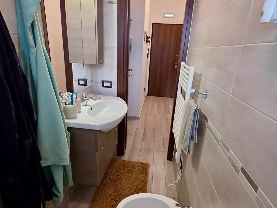 Immagine 15 di Appartamento in vendita  a Camaiore