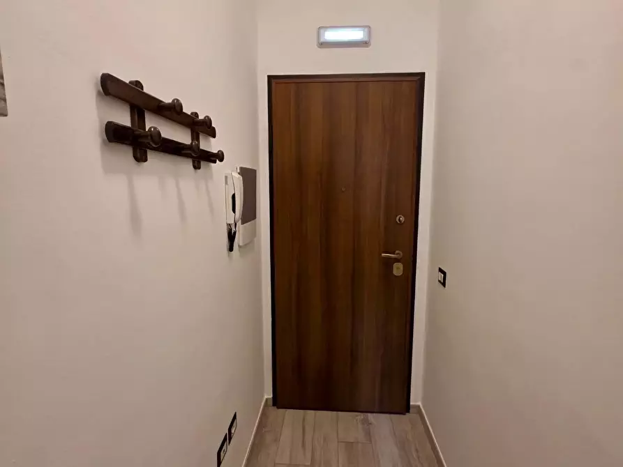 Immagine 14 di Appartamento in vendita  a Camaiore