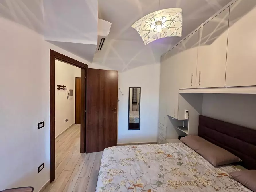 Immagine 10 di Appartamento in vendita  a Camaiore