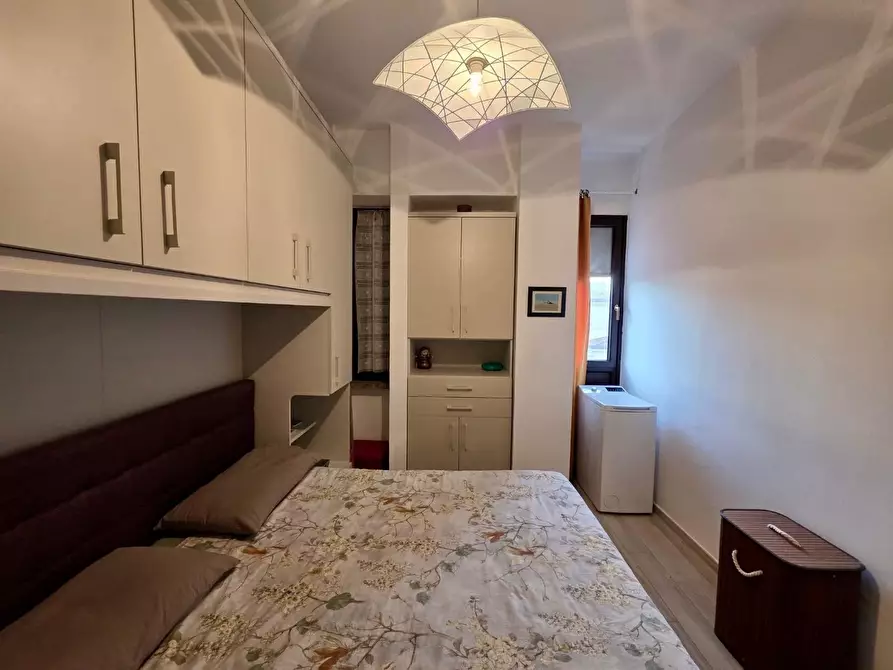 Immagine 9 di Appartamento in vendita  a Camaiore