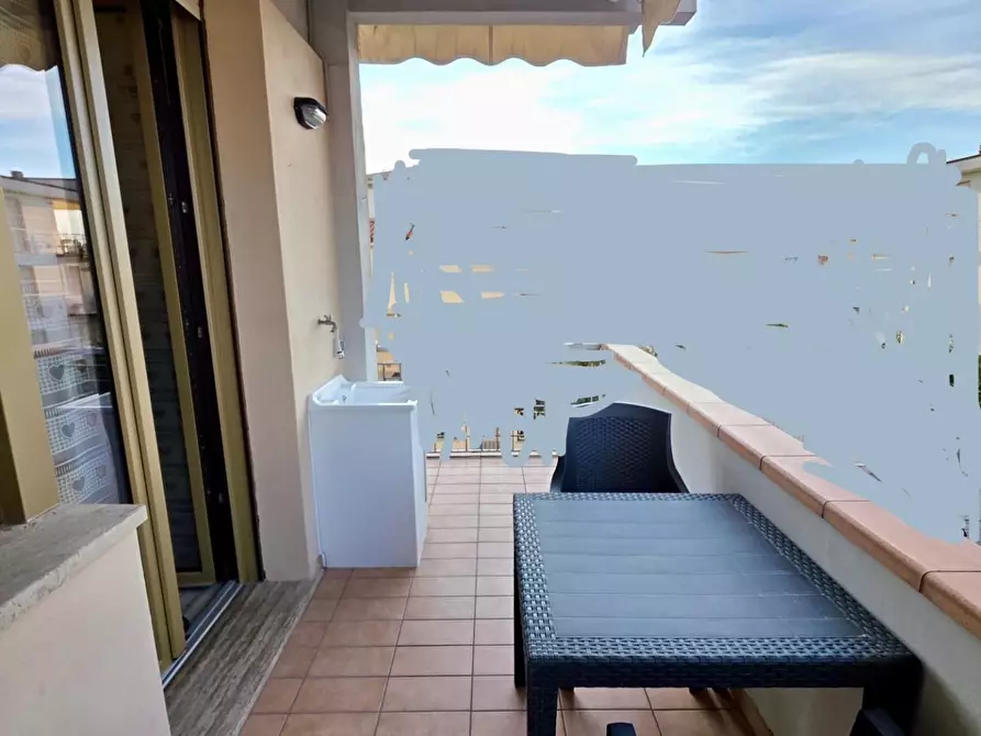 Immagine 4 di Appartamento in vendita  a Camaiore