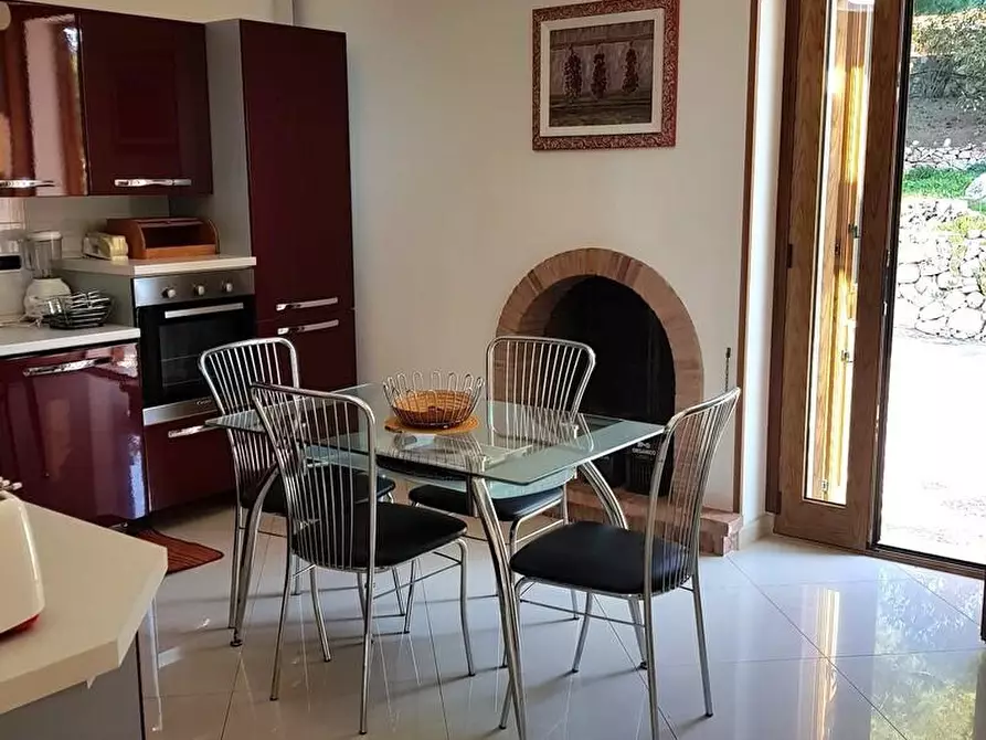 Immagine 15 di Villa in vendita  a Castrignano Del Capo