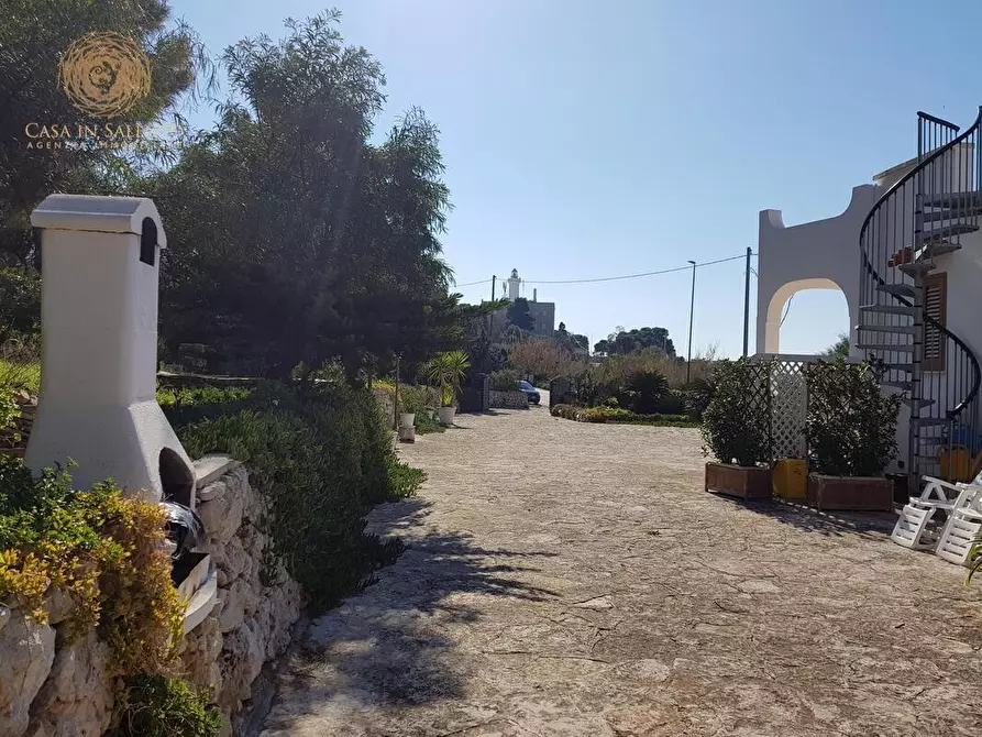Immagine 34 di Villa in vendita  a Castrignano Del Capo