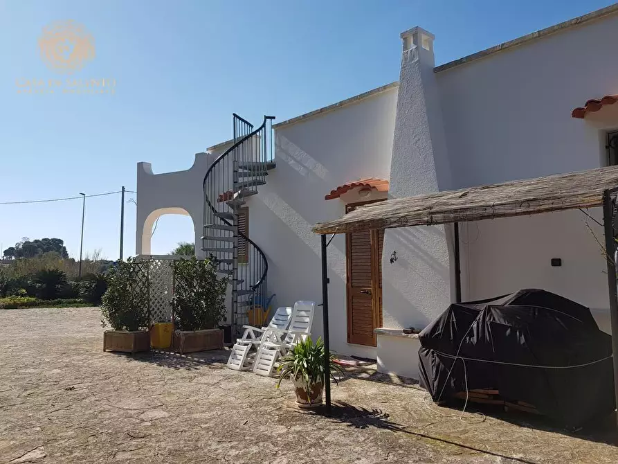 Immagine 33 di Villa in vendita  a Castrignano Del Capo