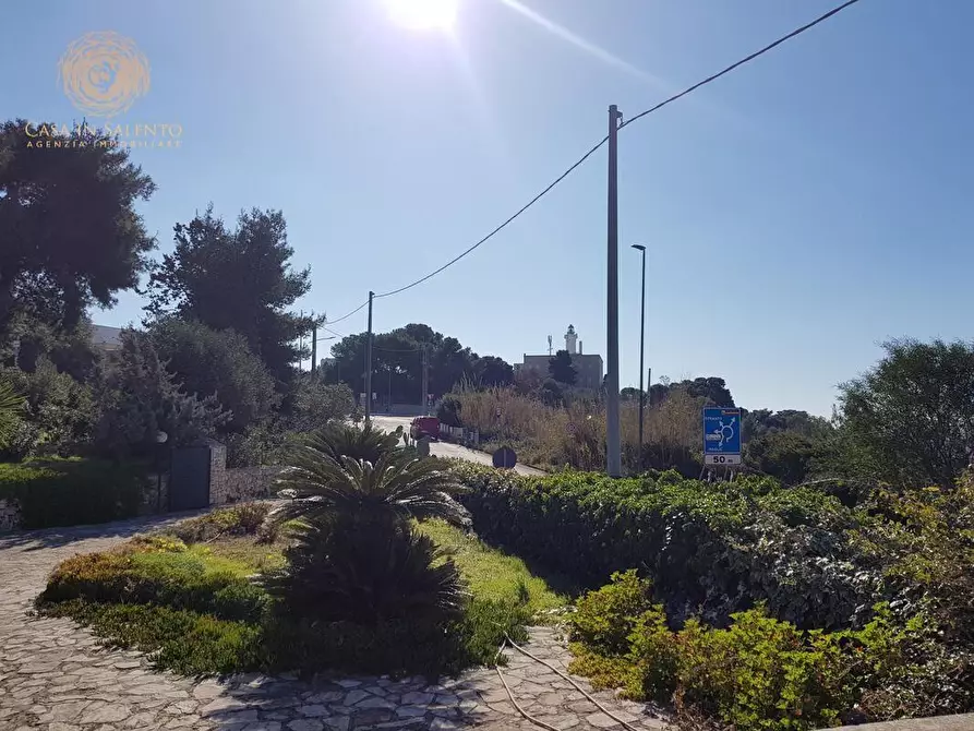 Immagine 9 di Villa in vendita  a Castrignano Del Capo