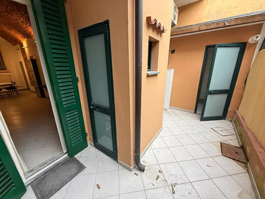 Immagine 7 di Appartamento in affitto  a Pisa