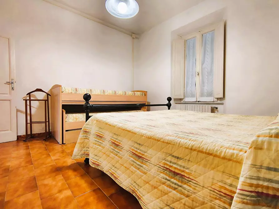 Immagine 8 di Appartamento in vendita  a Rosignano Marittimo