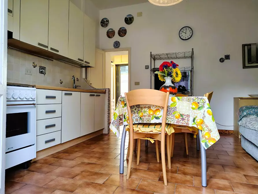 Immagine 1 di Appartamento in vendita  a Rosignano Marittimo