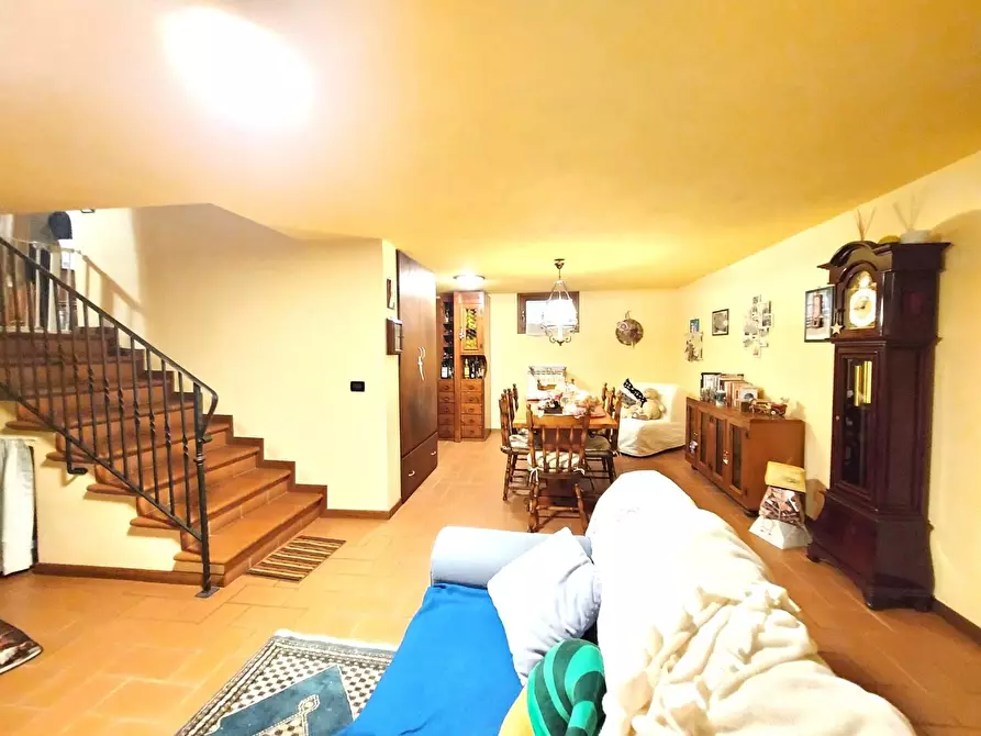 Immagine 26 di Villa in vendita  a Lucca