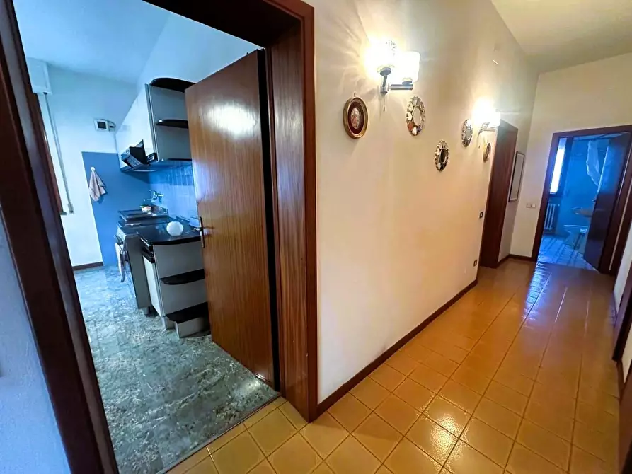 Immagine 26 di Appartamento in vendita  a Empoli