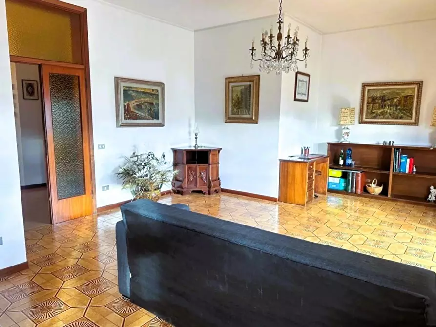 Immagine 17 di Appartamento in vendita  a Empoli