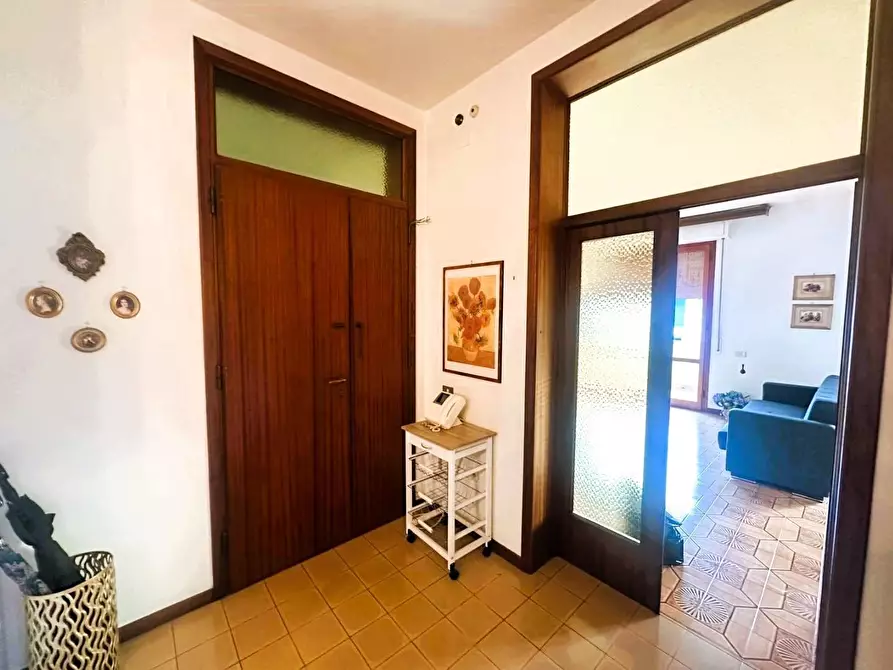 Immagine 18 di Appartamento in vendita  a Empoli