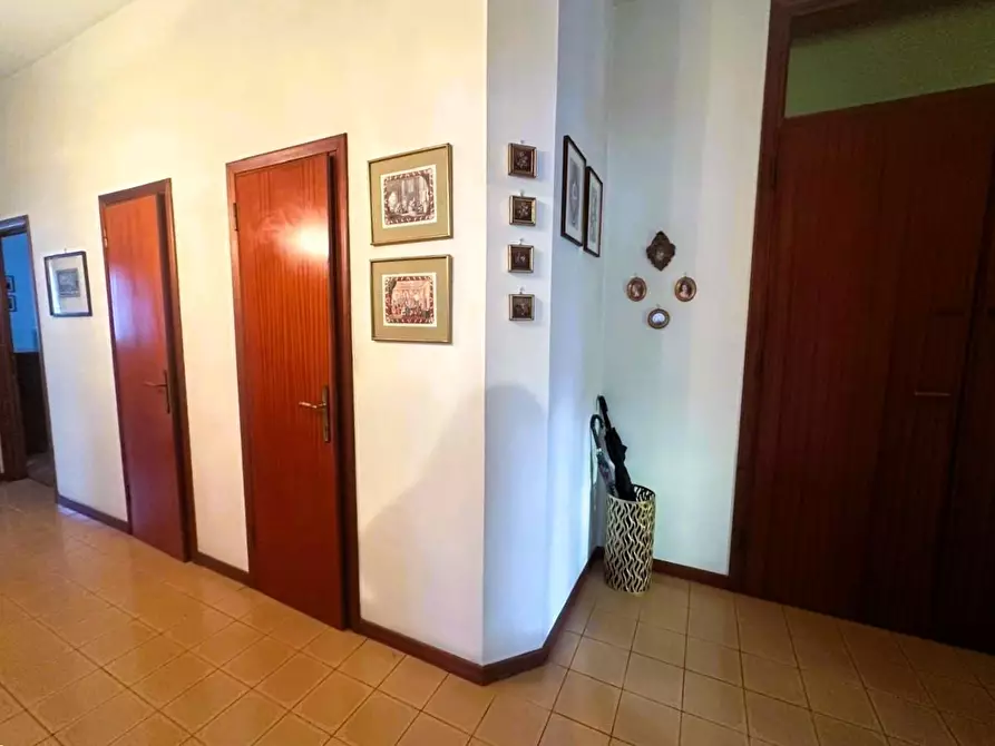 Immagine 10 di Appartamento in vendita  a Empoli