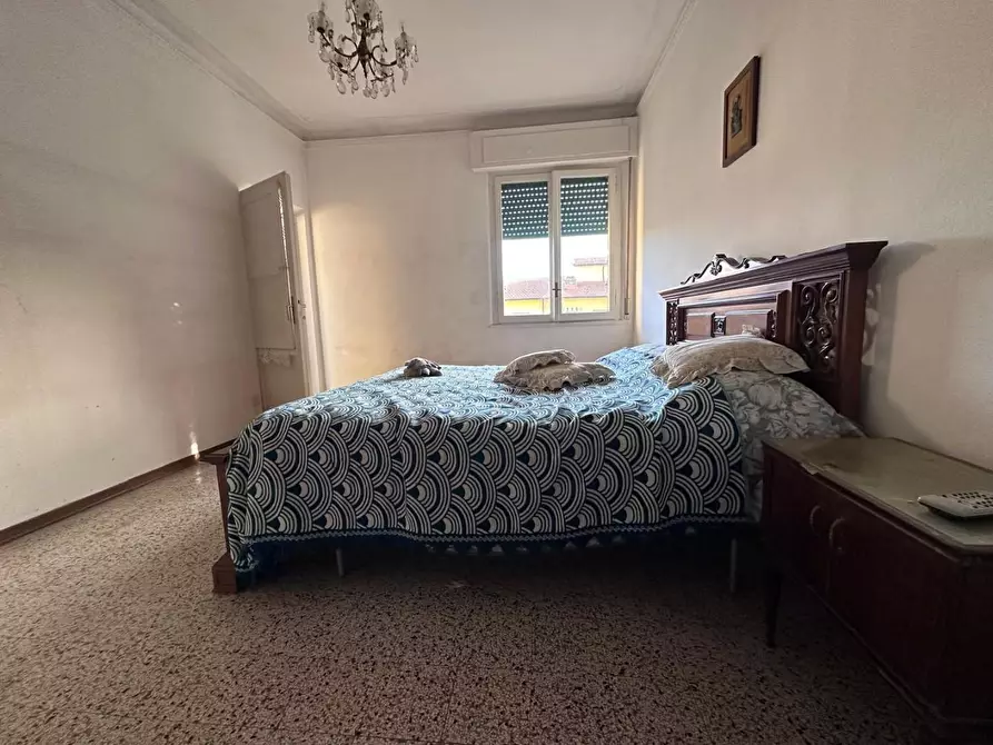 Immagine 10 di Appartamento in vendita  a Pisa