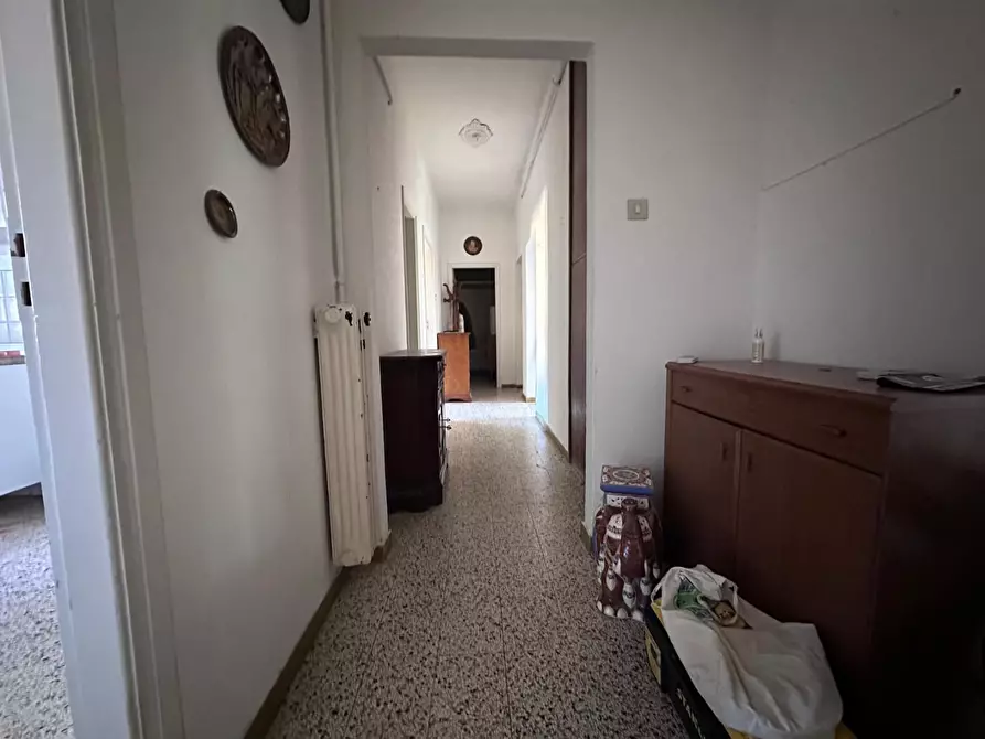 Immagine 17 di Appartamento in vendita  a Pisa