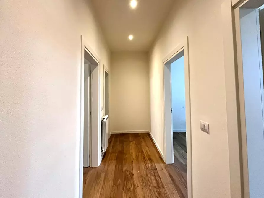 Immagine 2 di Appartamento in vendita  a Empoli