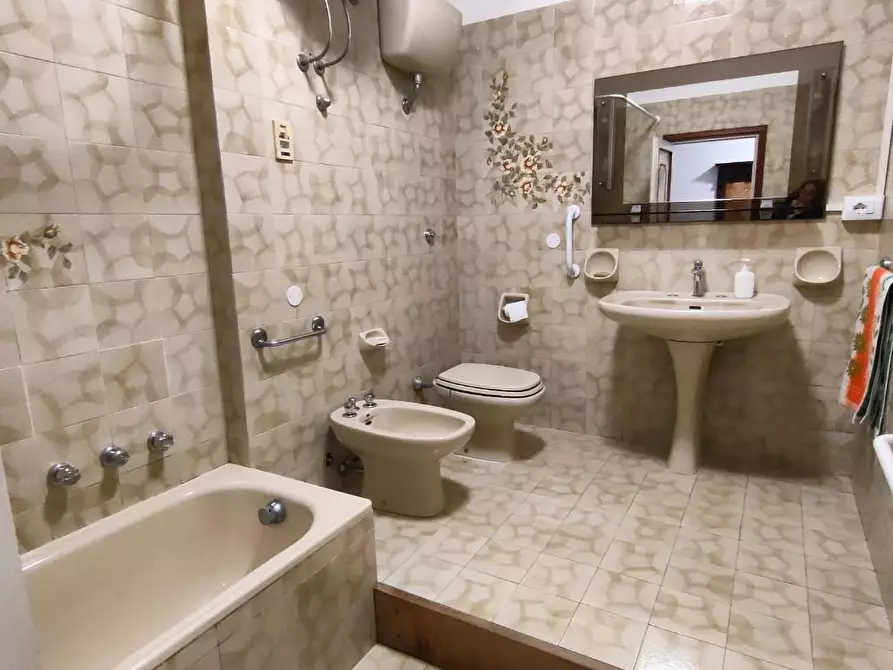 Immagine 5 di Appartamento in affitto  a Pisa