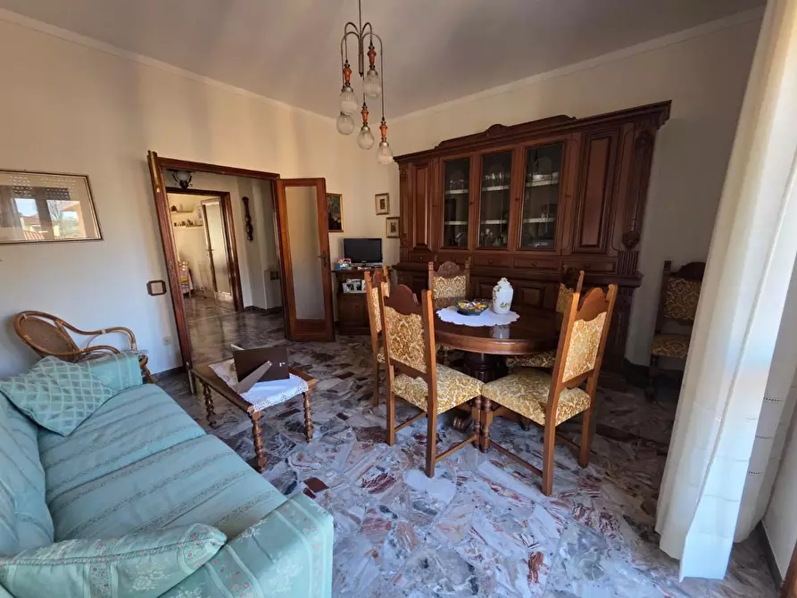 Immagine 5 di Appartamento in vendita  a Pontedera