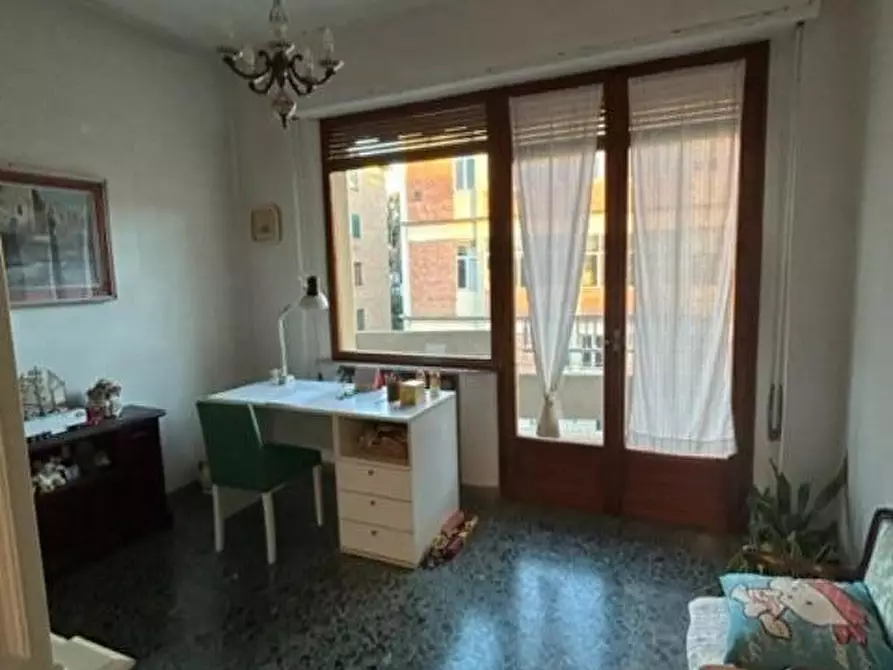 Immagine 3 di Appartamento in vendita  a Siena