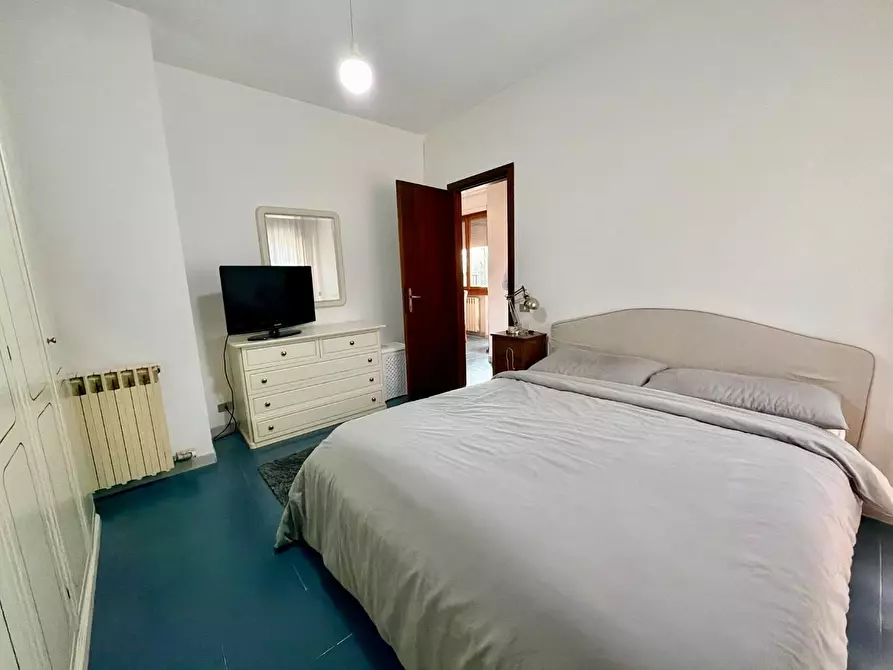 Immagine 14 di Appartamento in vendita  a Massa