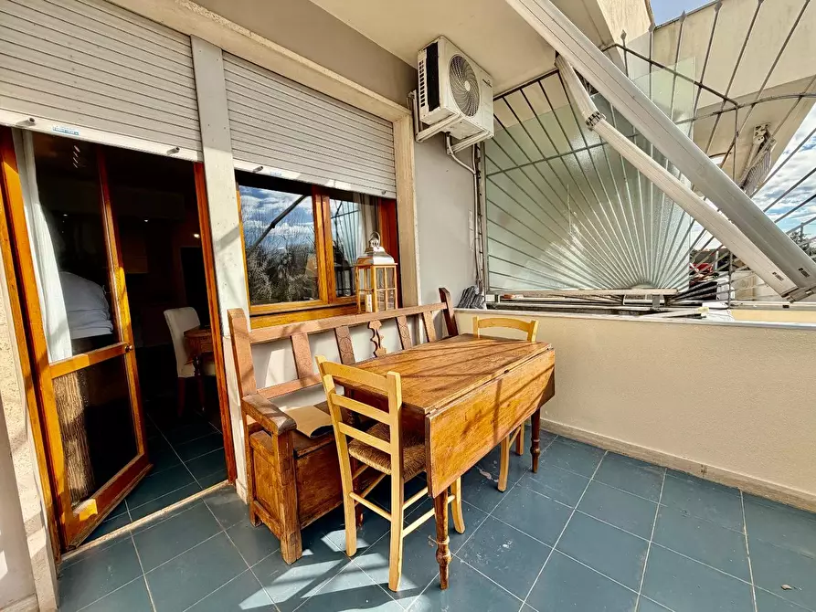 Immagine 9 di Appartamento in vendita  a Massa