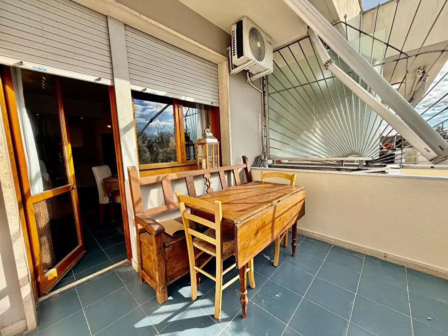 Immagine 10 di Appartamento in vendita  a Massa