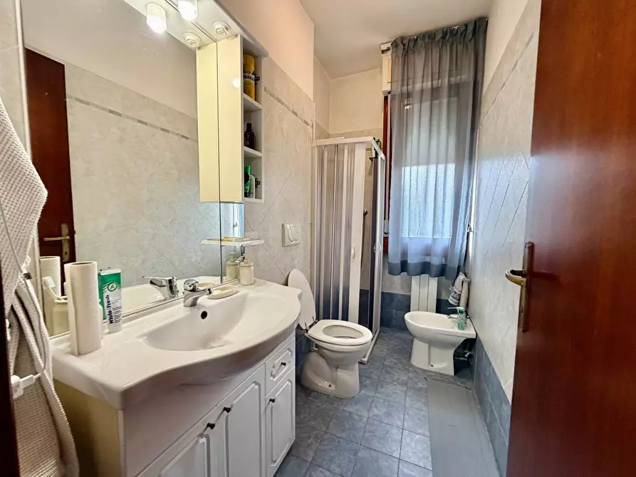 Immagine 16 di Appartamento in vendita  a Massa