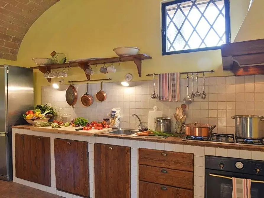 Immagine 14 di Casa colonica in vendita  a Monteroni D'arbia