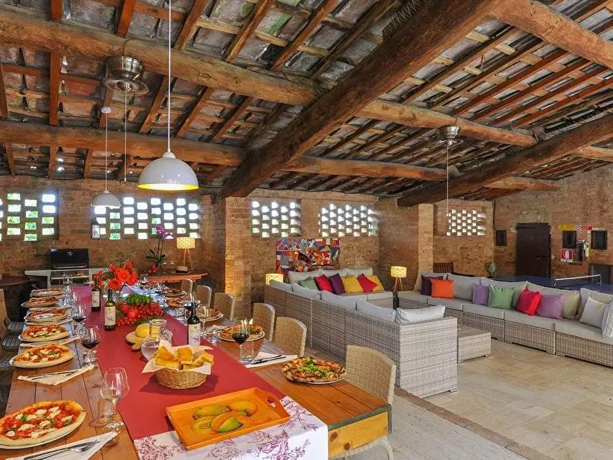 Immagine 18 di Casa colonica in vendita  a Monteroni D'arbia