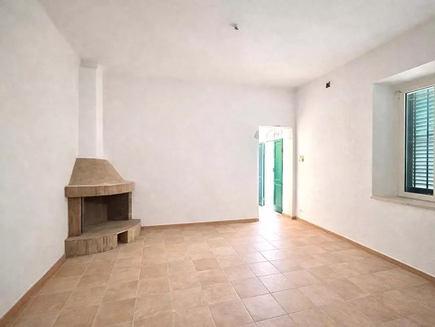 Immagine 1 di Terratetto in vendita  a Pisa