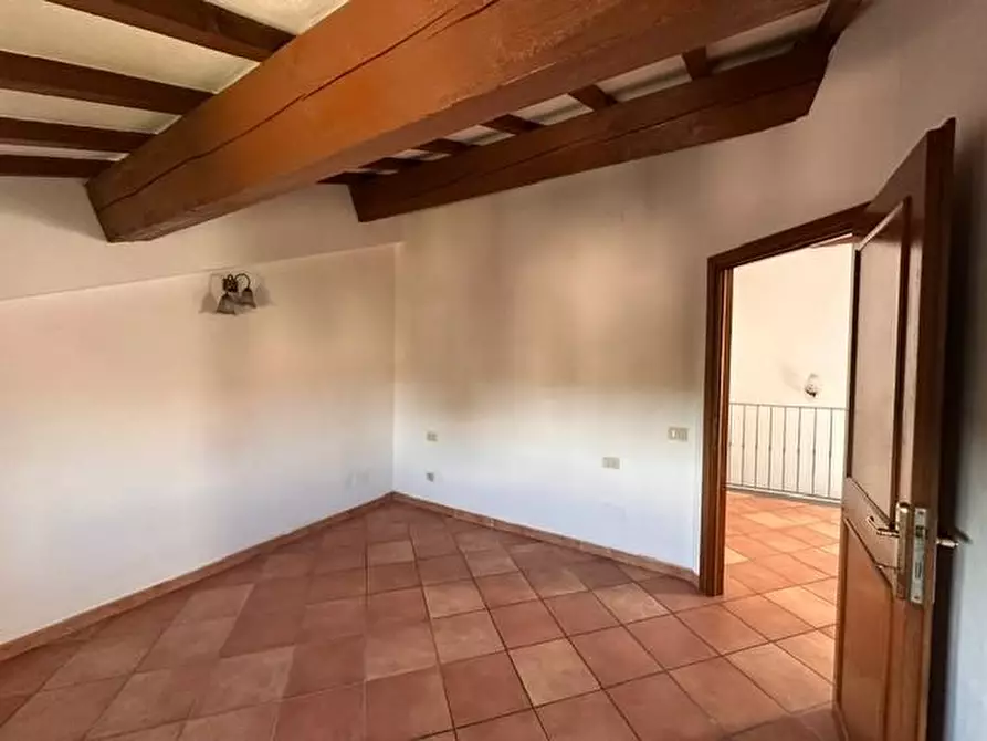 Immagine 12 di Appartamento in vendita  a Cascina