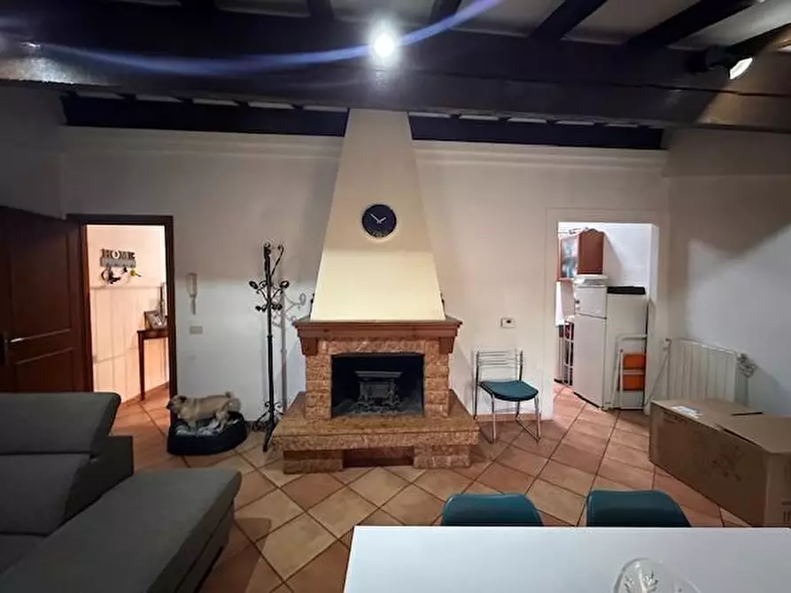 Immagine 6 di Appartamento in vendita  a Cascina