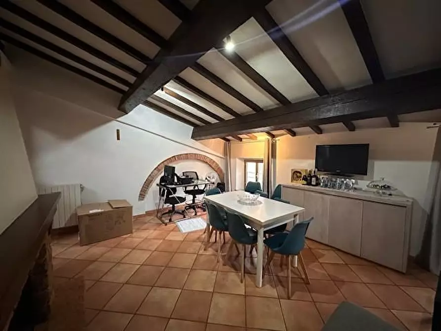 Immagine 3 di Appartamento in vendita  a Cascina