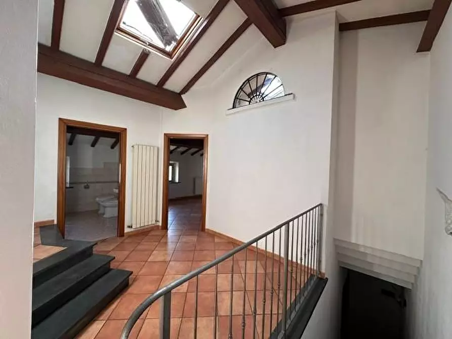 Immagine 7 di Appartamento in vendita  a Cascina