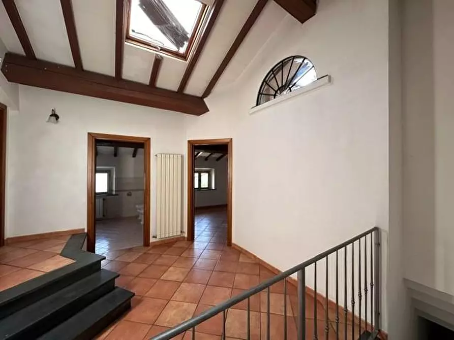 Immagine 8 di Appartamento in vendita  a Cascina