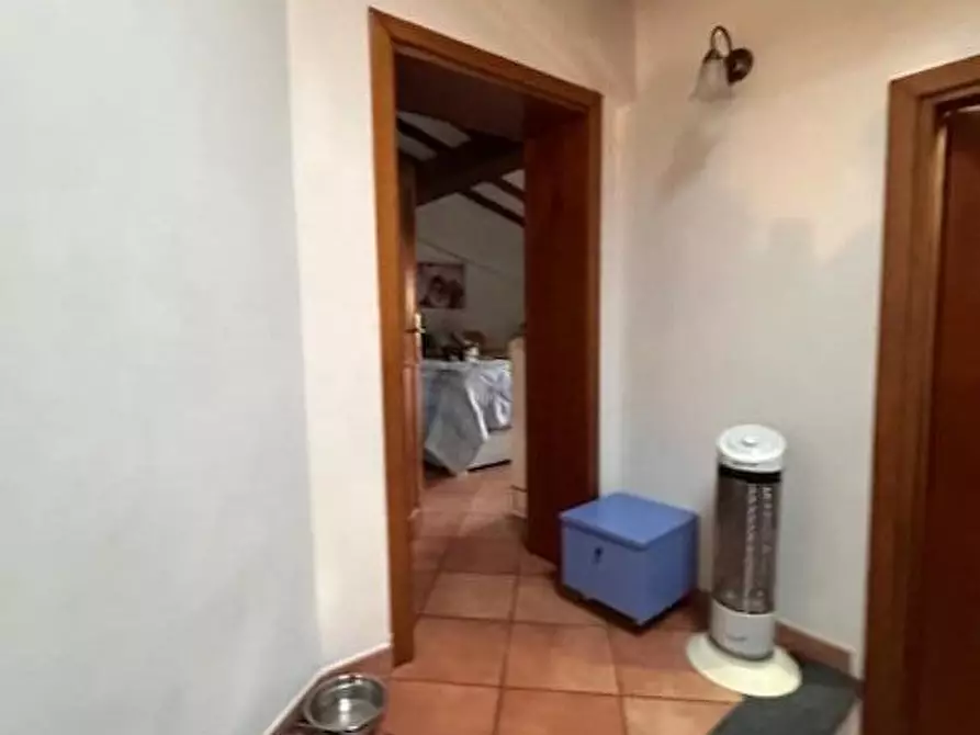 Immagine 15 di Appartamento in vendita  a Cascina