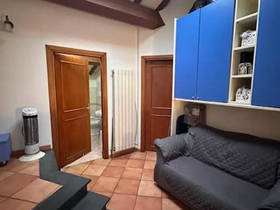 Immagine 14 di Appartamento in vendita  a Cascina