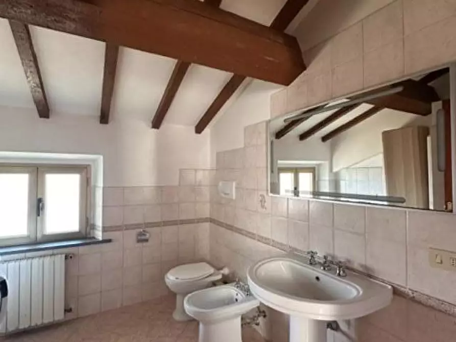 Immagine 13 di Appartamento in vendita  a Cascina