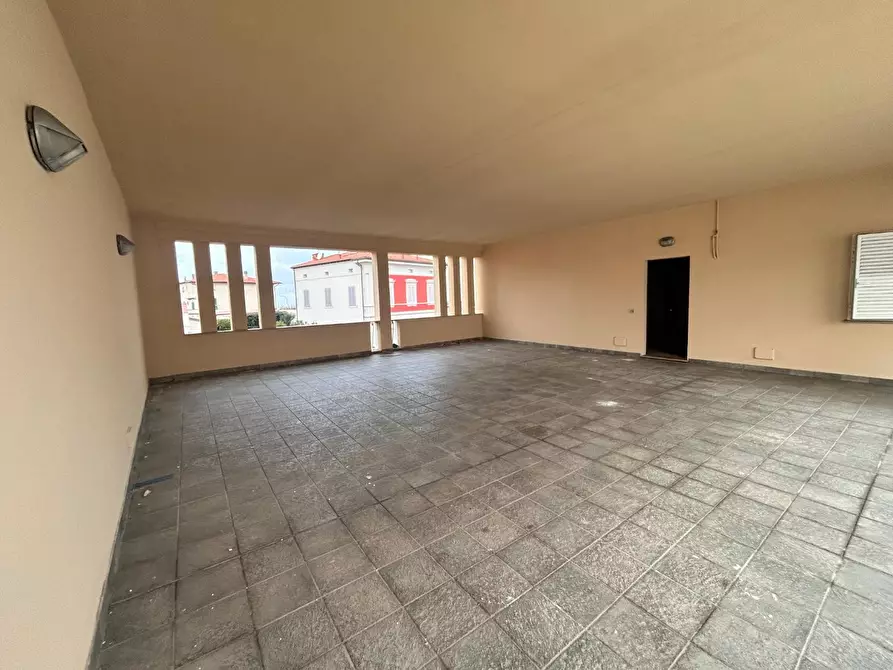 Immagine 14 di Appartamento in vendita  a Pisa