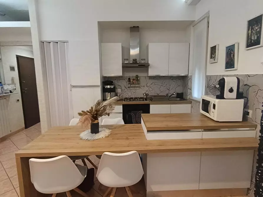 Immagine 13 di Appartamento in vendita  a Santa Maria A Monte
