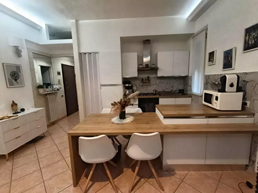 Immagine 12 di Appartamento in vendita  a Santa Maria A Monte