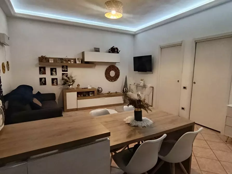 Immagine 8 di Appartamento in vendita  a Santa Maria A Monte
