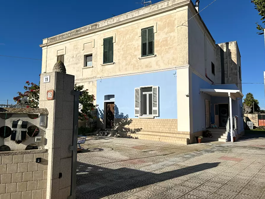 Immagine 2 di Casa semindipendente in vendita  a Lecce