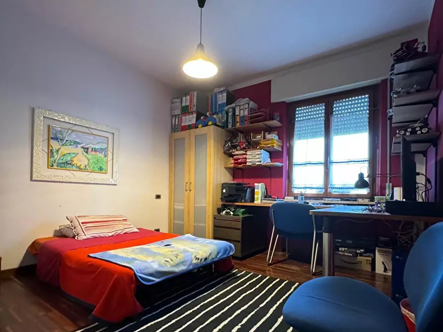 Immagine 11 di Porzione di casa in vendita  a Lucca