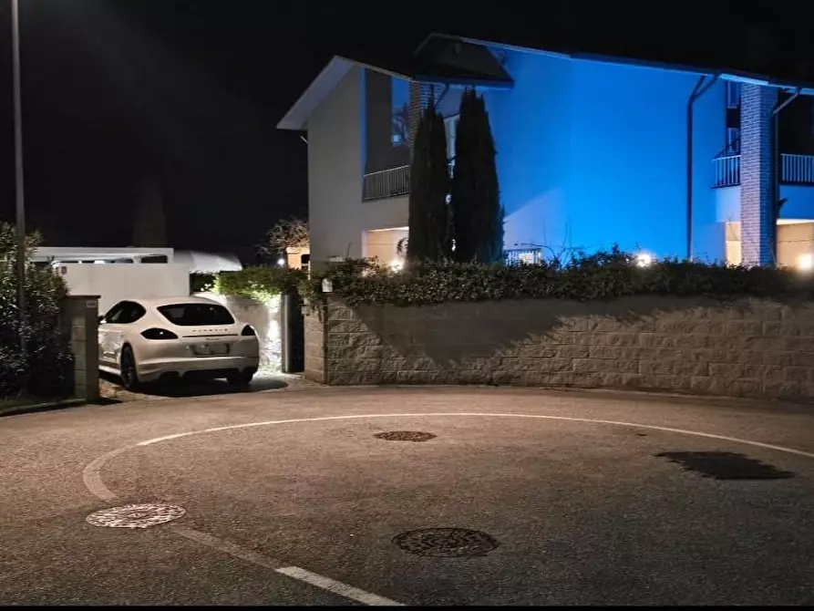 Immagine 8 di Casa indipendente in vendita  a Pontedera