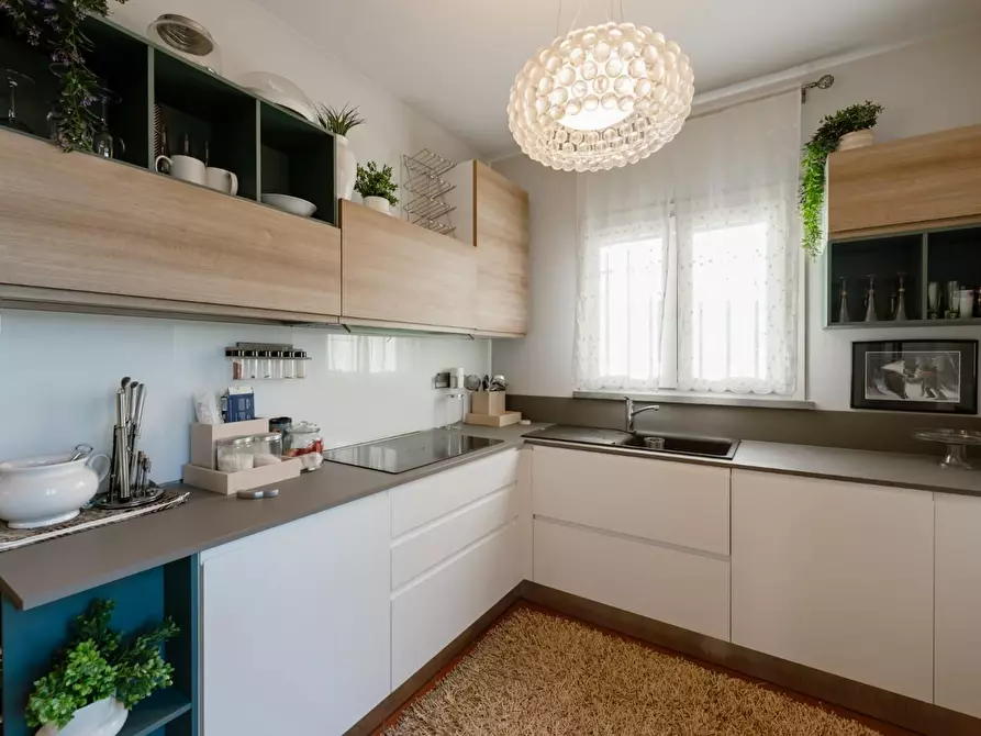 Immagine 18 di Casa indipendente in vendita  a Pontedera