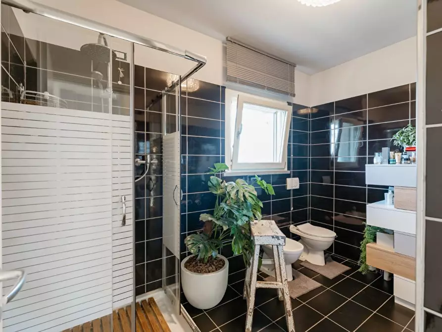 Immagine 33 di Casa indipendente in vendita  a Pontedera