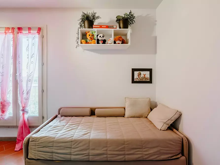 Immagine 29 di Casa indipendente in vendita  a Pontedera