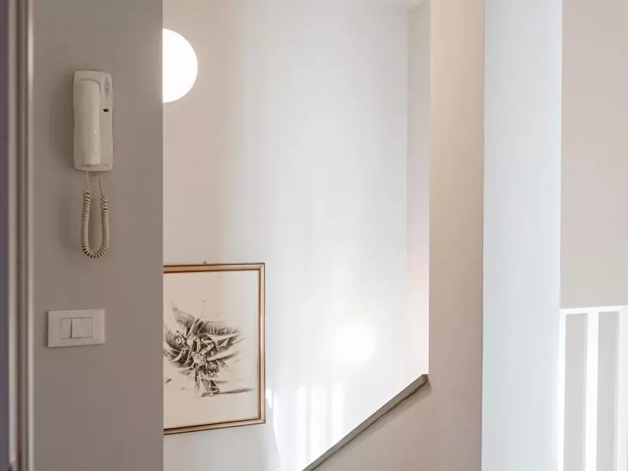 Immagine 21 di Casa indipendente in vendita  a Pontedera