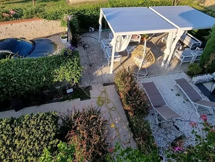 Immagine 5 di Casa indipendente in vendita  a Pontedera